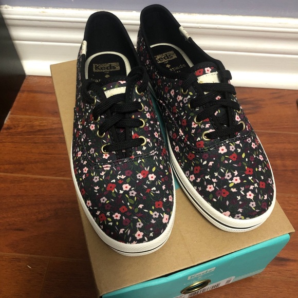 BNIB Keds x Kate Spade Floral Print Canvas Sneaker - Picture 2 of 6